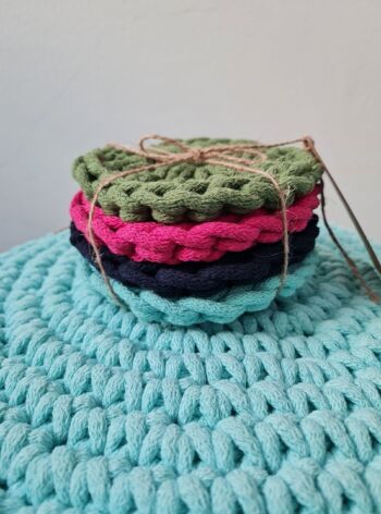 Háčkované podtácky 4 ks – mix barev