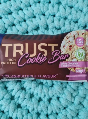 Cookie Bar protein (white chocolate&raspberry) 60 g – USN
