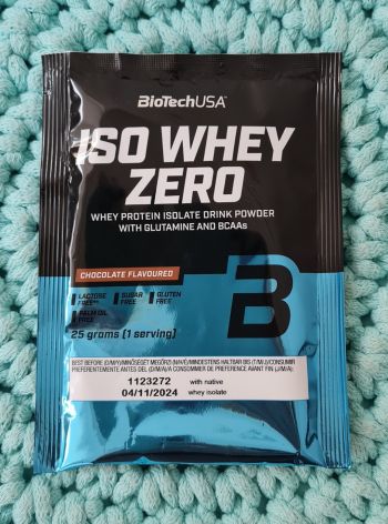 Proteinový prášek Iso Whey Zero (čokoláda) vzorek 25 g – BioTechUSA