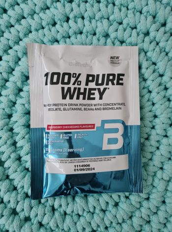 Proteinový prášek 100% pure Whey (raspberry cheesecake) 28 g – BioTechUSA
