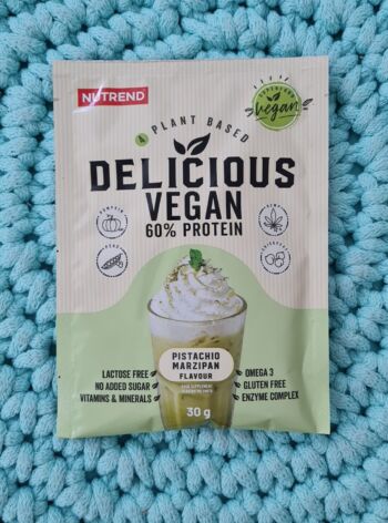 Delicious vegan protein (pistácie/marcipán) 30 g – Nutrend