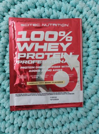 100% whey protein (vanilka – lesní plody) 30 g – Scitec Nutrition