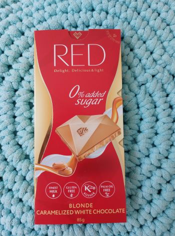 Karamelizovaná bílá čokoláda BLONDE (bez přidaného cukru s erythritolem) 85 g – RED Delight