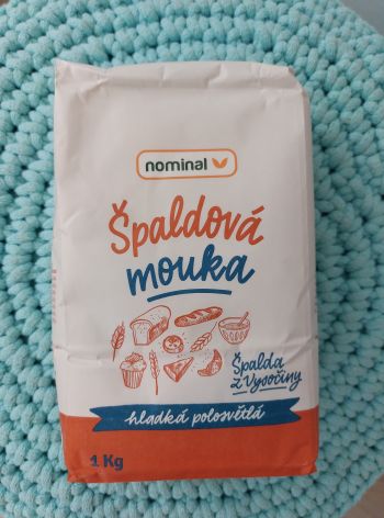 Mouka špaldová hladká polosvětlá 1 kg – Nominal (NOVÁ ŠARŽE)