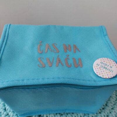 Termo taštička „ČAS NA SVÁČU“ + placka – modrá