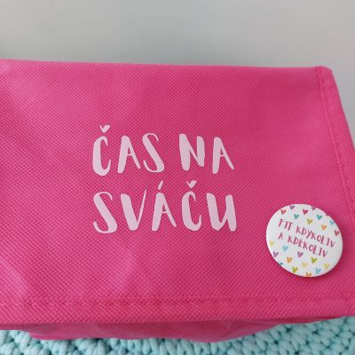 Termo taštička „ČAS NA SVÁČU“ + placka – růžová