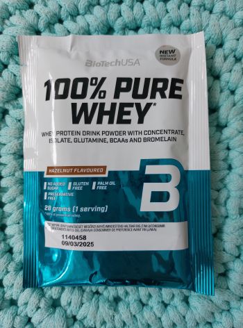 Proteinový prášek 100% pure Whey (oříšek) 30 g – BioTechUSA