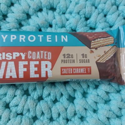 Oplatka Crispy Coated Wafer (slaný karamel) 40 g – MyProtein