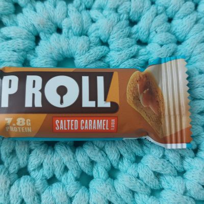 Proteinový snack Pop roll (slaný karamel) 27 g  – MyProtein