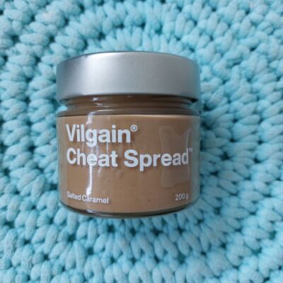 Vilgain Cheat Spread ⁠(slaný karamel) –⁠ 100% přírodní ořechové máslo s proteinem 200 g