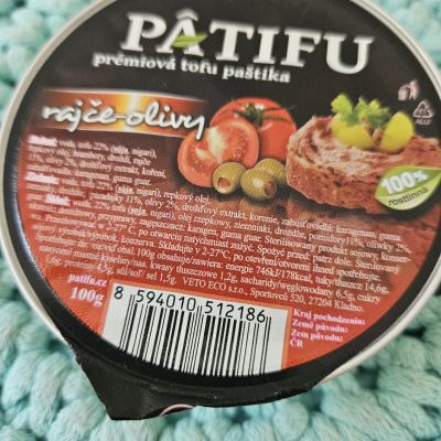 Pátifu = „paštika“ z tofu RAJČE-OLIVY 100 g – Veto