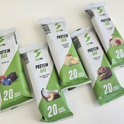 Proteinová tyčinka VIŠEŇ S BÍLOU ČOKOLÁDOU 60 g (slazené erythritolem) – Smartfuel