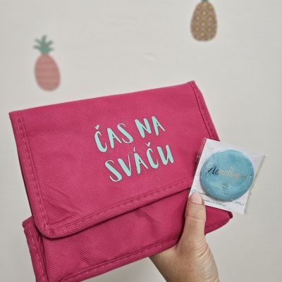 Termo taštička „ČAS NA SVÁČU“ pink/ mint + placka