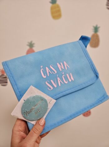 Termo taštička „ČAS NA SVÁČU“ blue/pastel pink + placka