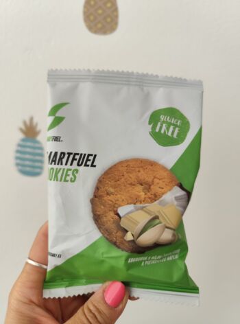 Proteinová plněná sušenka (kokosová s bílou čokoládou a plněná pistáciovým krémem) 75 g – Smartfuel