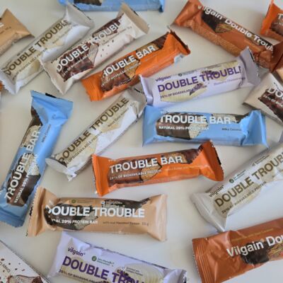 Double Trouble Protein Bar ⁠(kokosovo-mandlový krém v bílé čokoládě) 55 g – Vilgain