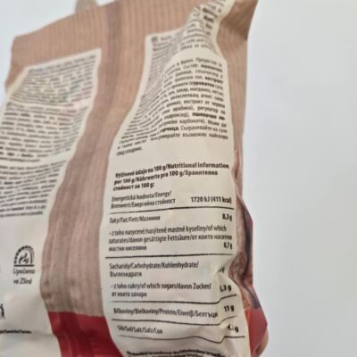 Tenké křupavé precle jako vhodnější zobka (různé příchutě) 90 g – Vest