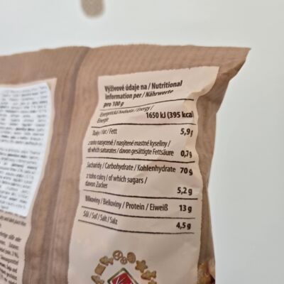 Tenké křupavé precle jako vhodnější zobka (různé příchutě) 90 g – Vest